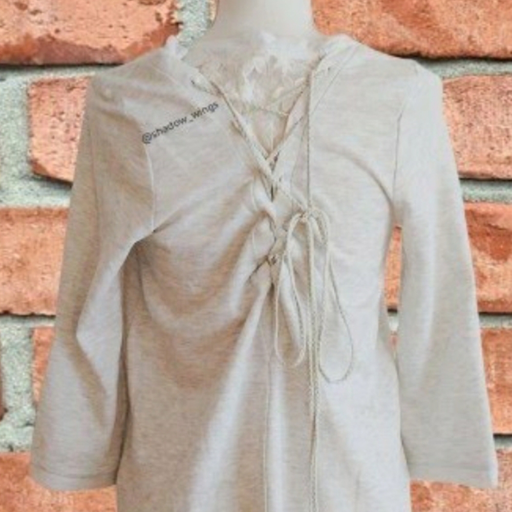 Hem & Thread Lace Up Back Sweatshirt - Size Medium Heather Gray Sweatshirt - Picture 4 of 10